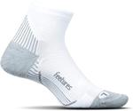Feetures PF Relief Cushion Quarter Sock - Unisex: WHITE